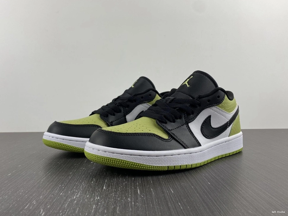 Green (W) Jordan Low Snakeskin - Vivid DX4446-301 1 1020